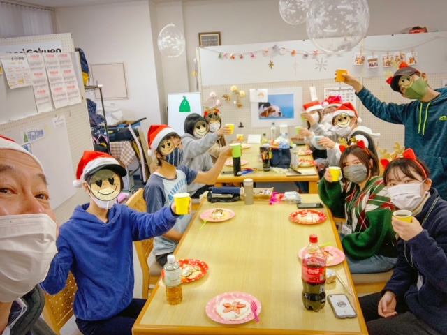 TSUKUBA学びの杜学園ロゴ